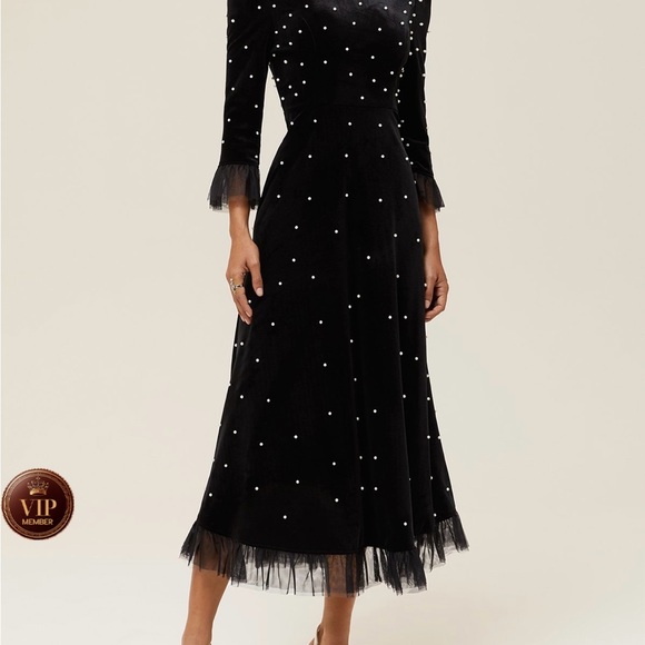 Black Beaded Ruffled Mock
Neck Three Quarter Sleeve A-
Line Maxi Velvet Dress - Picture 7 of 9